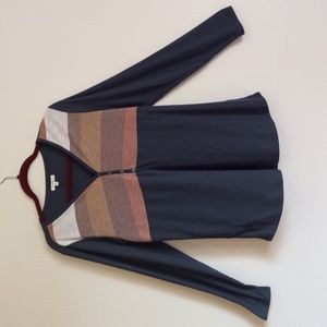 Maurices Long Sleeved Pullover - XXL